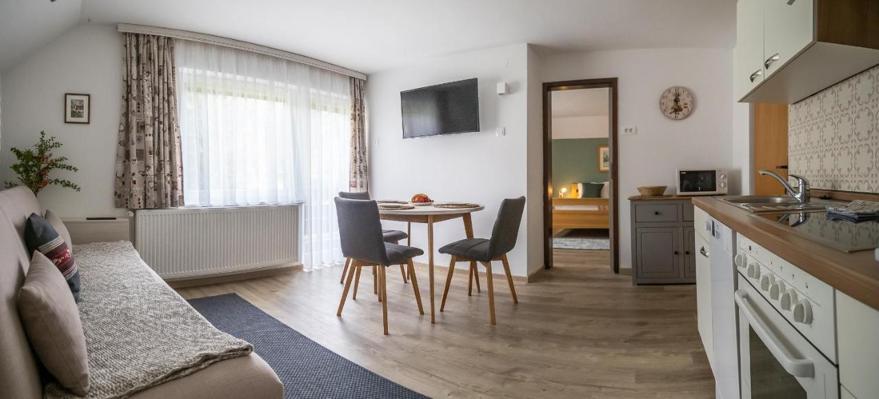 Apartment Sporar ボーヒニ エクステリア 写真