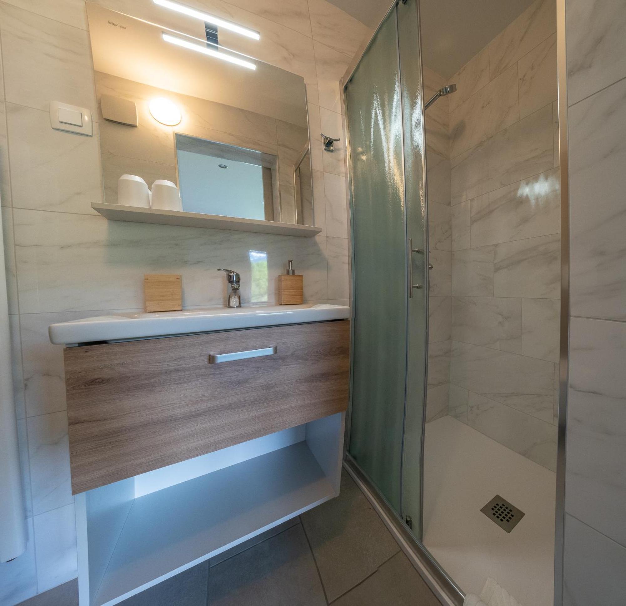 Apartment Sporar ボーヒニ 部屋 写真